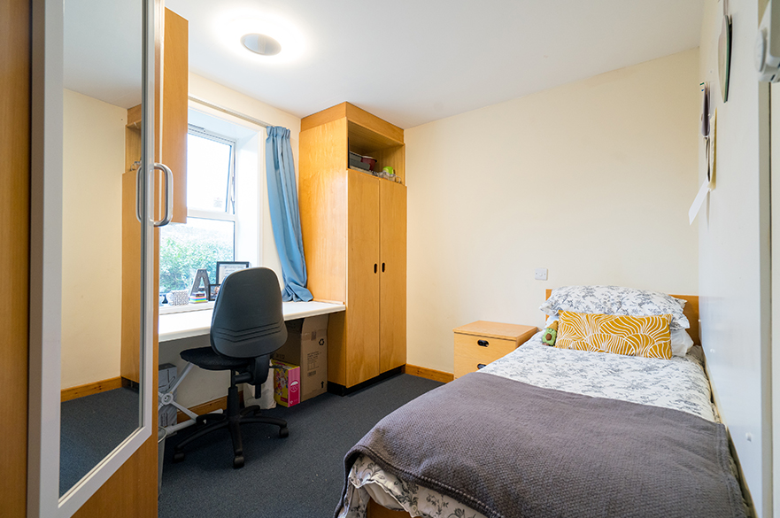Standard Ensuite - 1