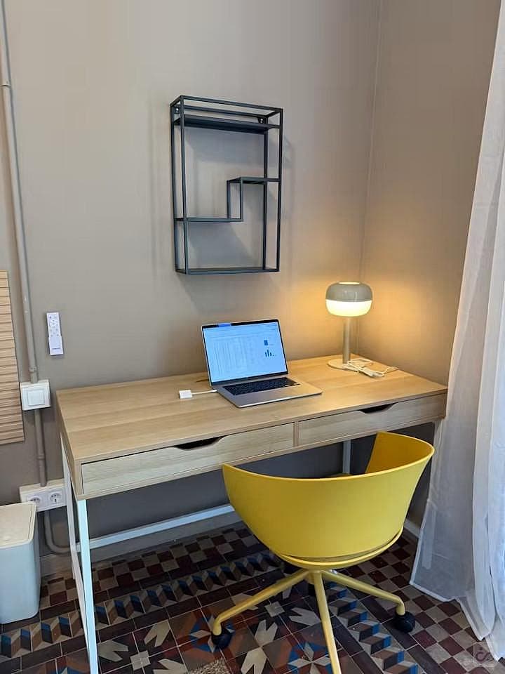 Room 6 - 3