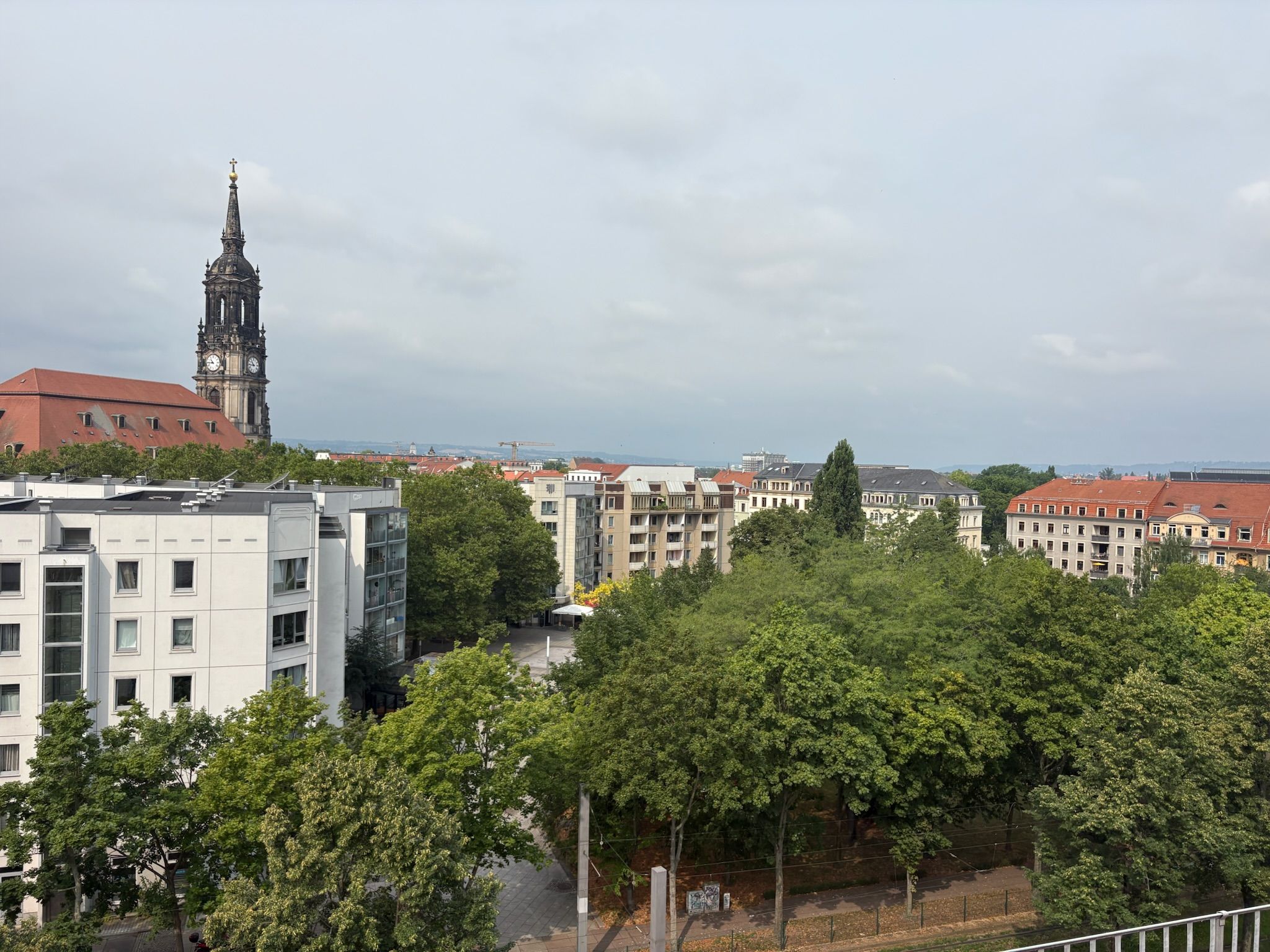 Large Penthouse In The Heart Of Dresden - 21