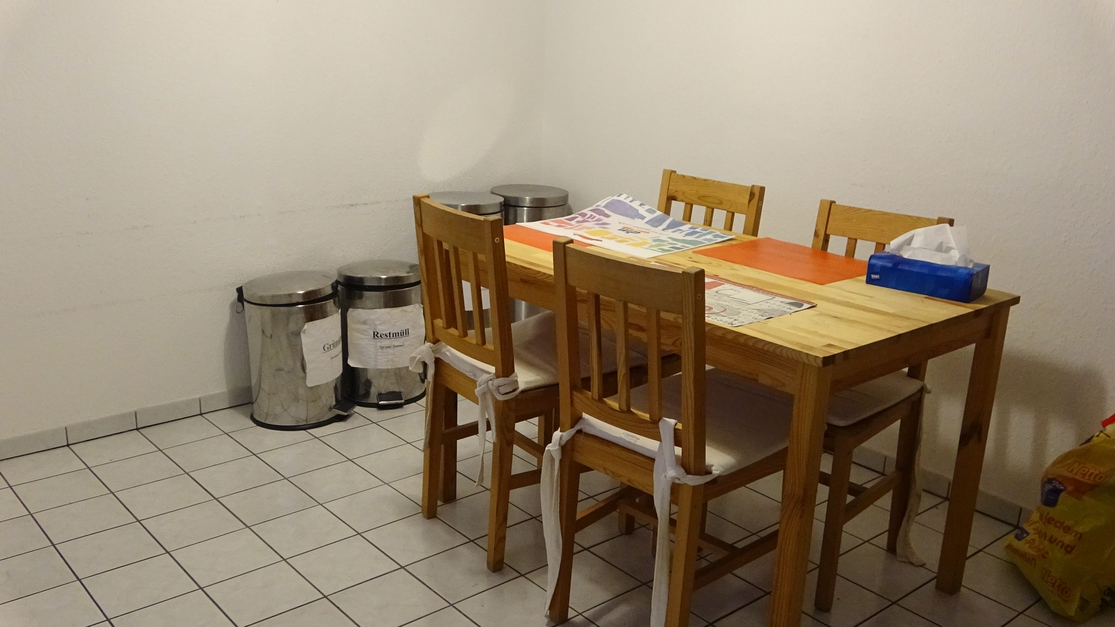 Spacious And Comfortable Apartment With Parking In The Town Center Of Goch. - 4