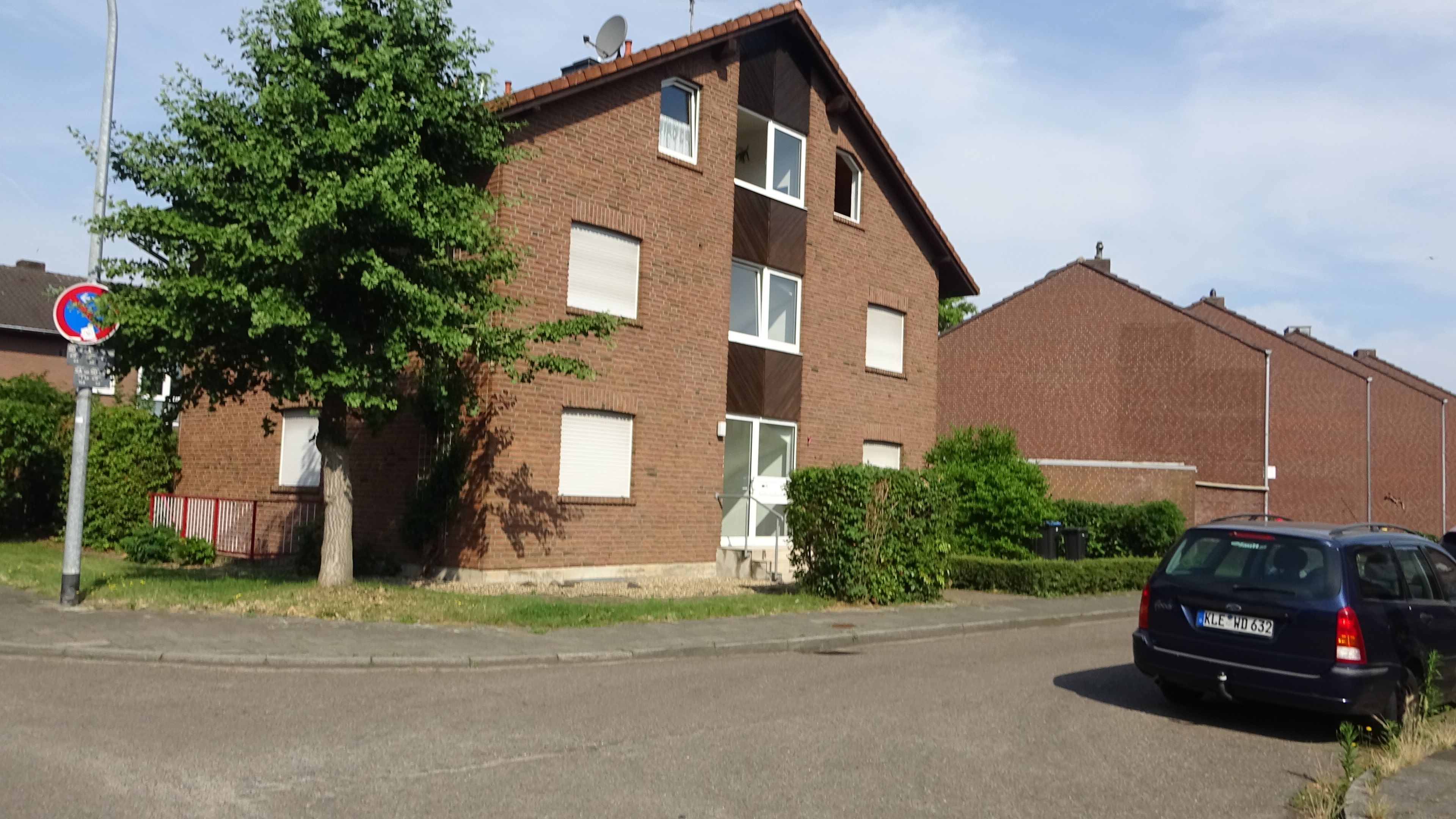 Spacious And Comfortable Apartment With Parking In The Town Center Of Goch. - 21