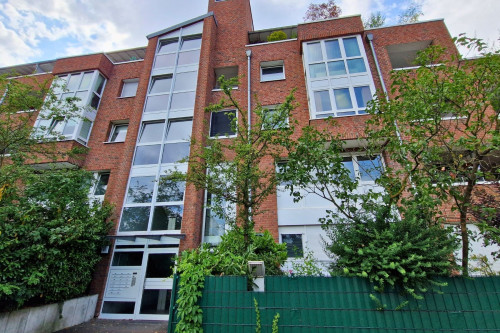 Modern & Fully Furnished Apartment with Balcony in Cologne-Mülheim - Gallery - 3