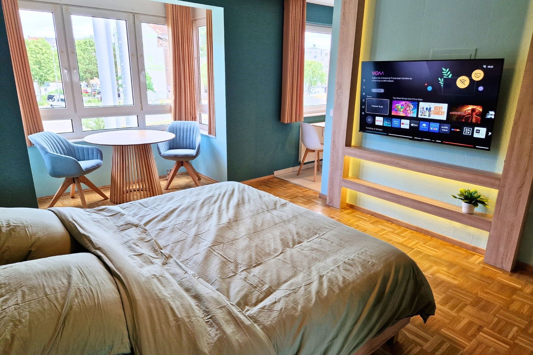Modern & Fully Furnished Apartment With Balcony In Cologne-Mülheim - 9