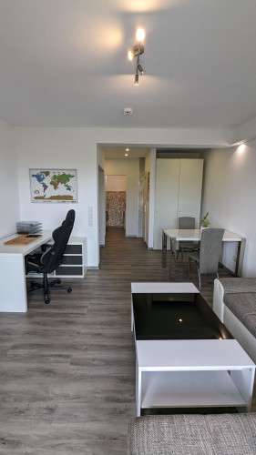 Fantastic Suite in Düsseldorf - Gallery - 10