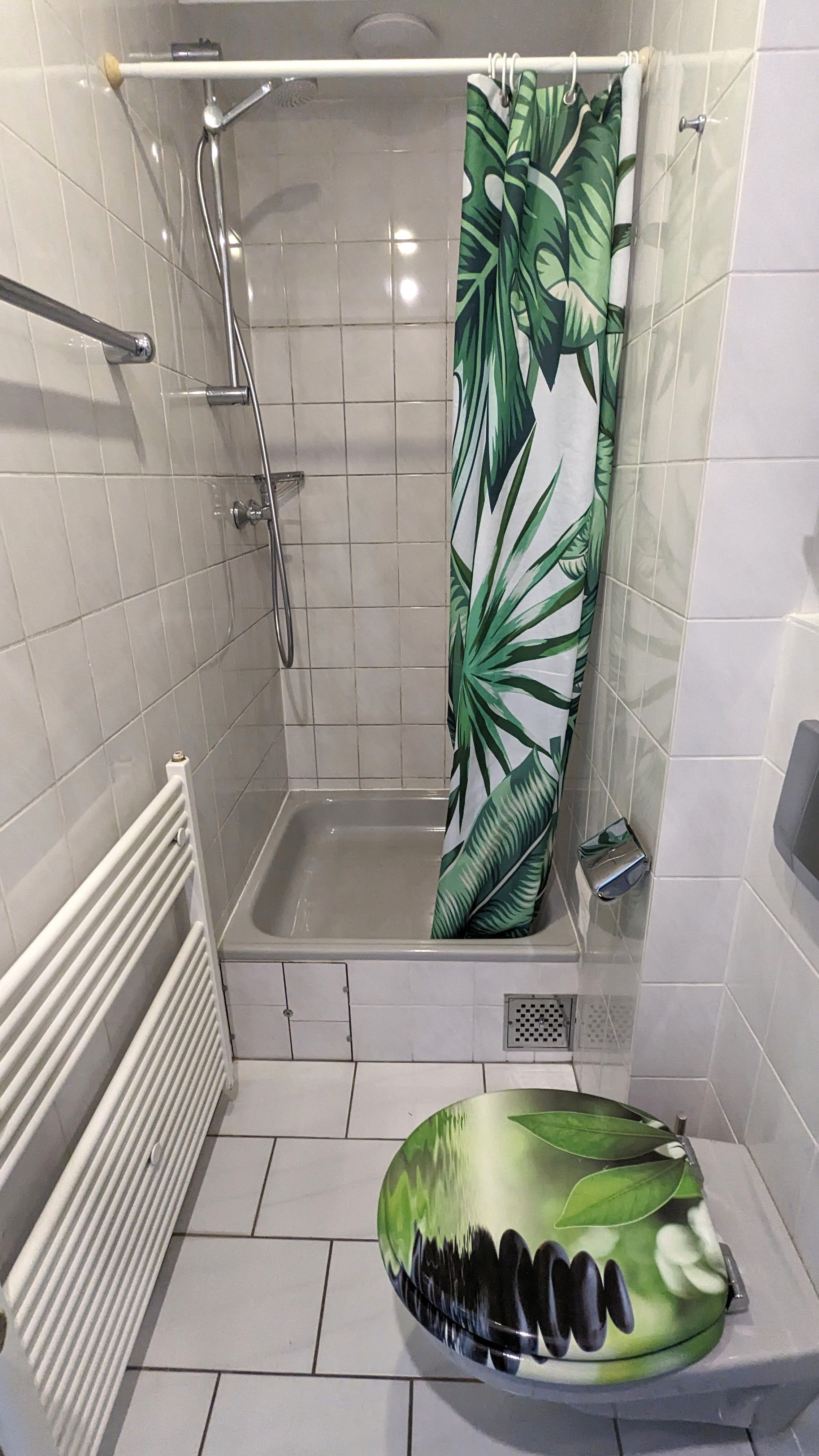 Fantastic Suite In Düsseldorf - 22