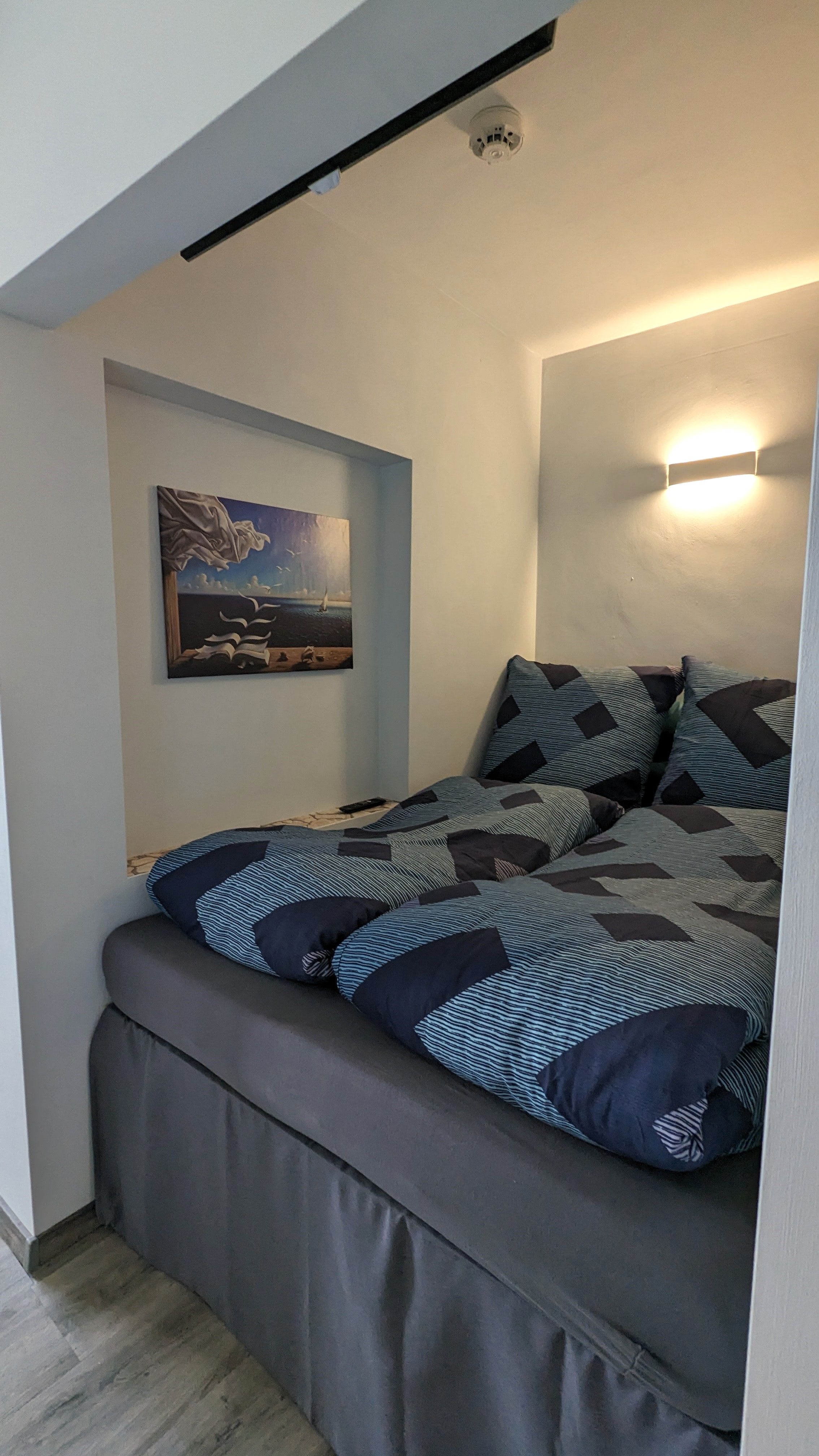 Fantastic Suite In Düsseldorf - 19