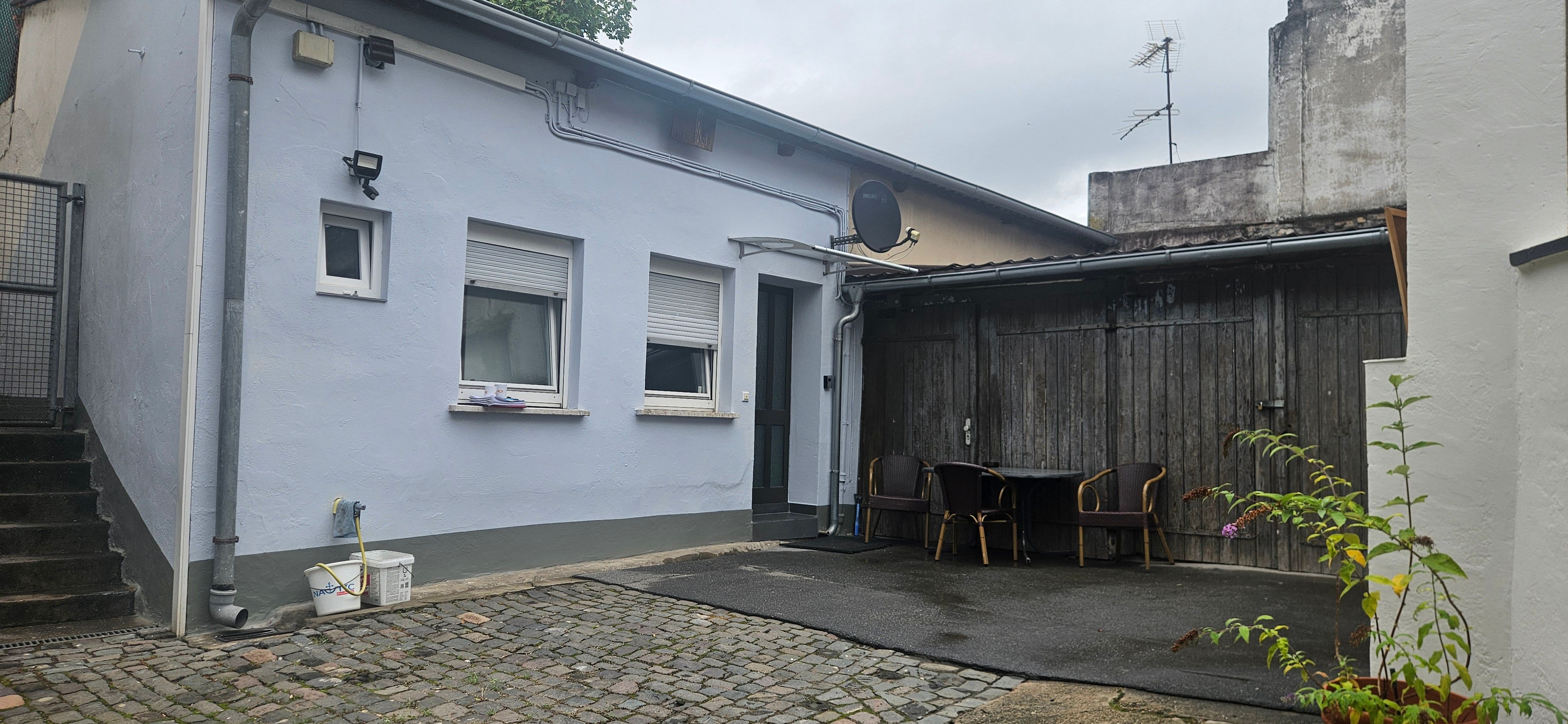Amazing, Perfect Apartment Conveniently Located - 11