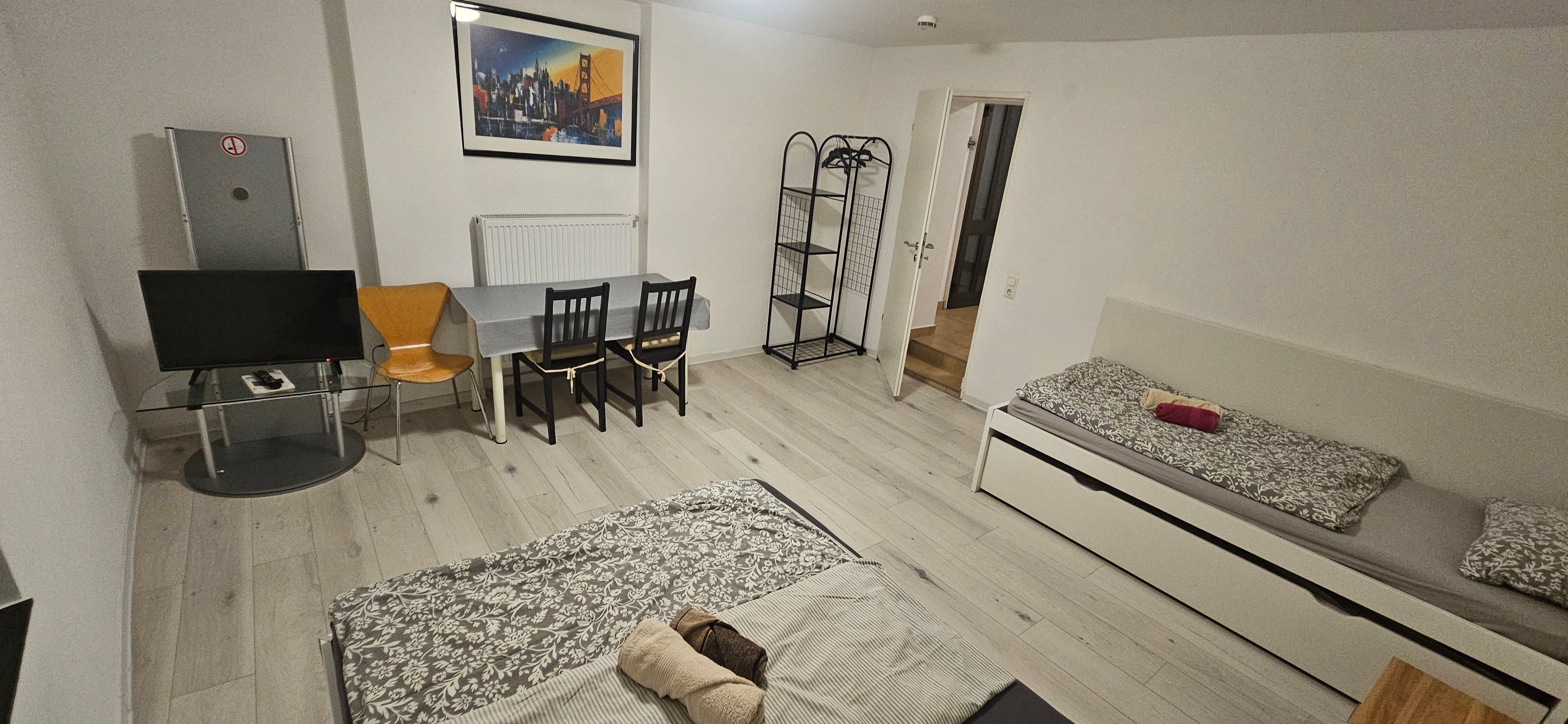 Amazing, Perfect Apartment Conveniently Located - 8
