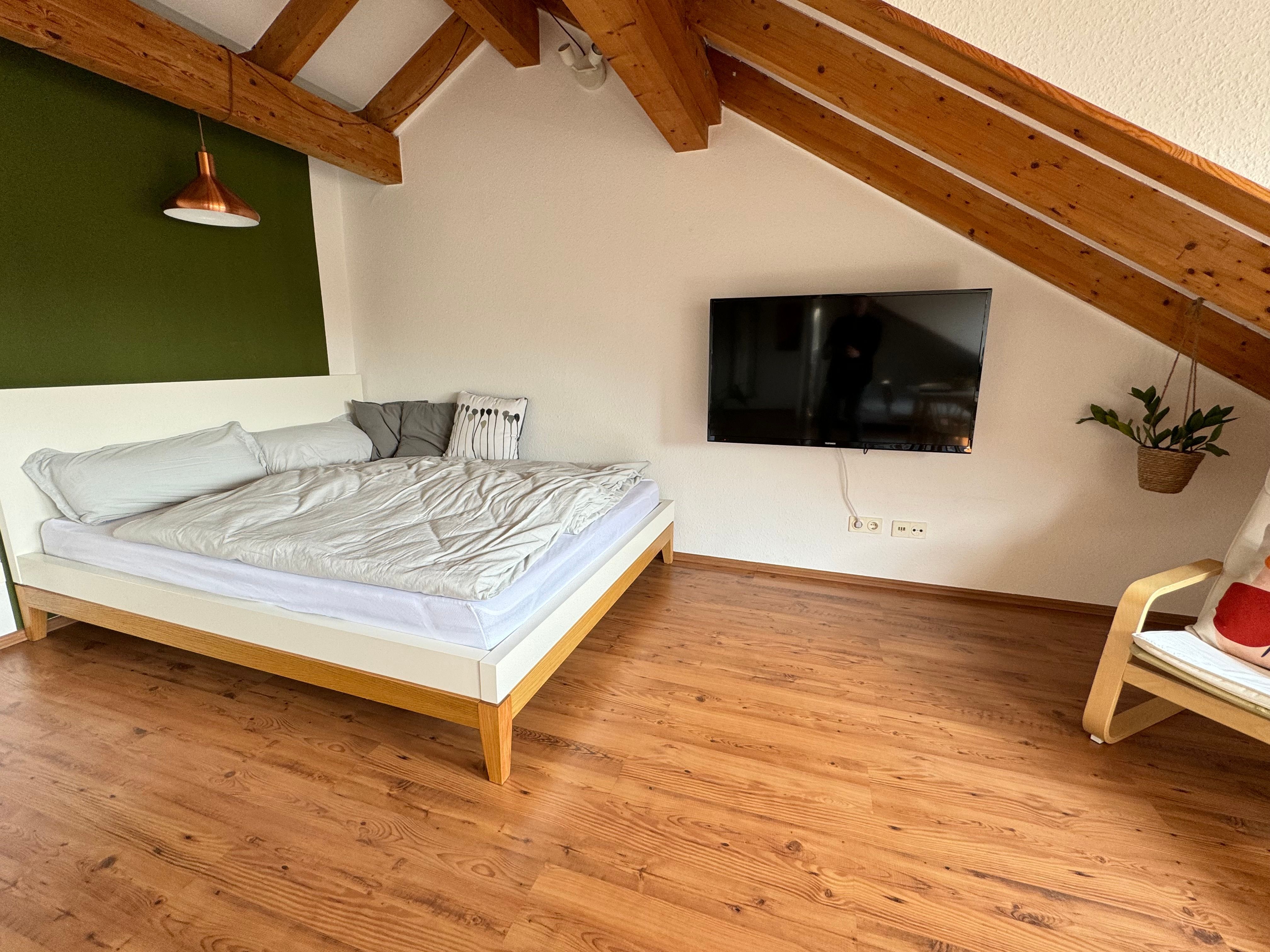 Cozy, Perfectly Located Loft With A Lot Of Natural Light And Calm Backyard - 11