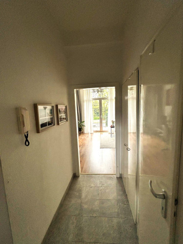 Stylish Furnished Apartment with Balcony next to Zoopark | Düsseldorf-Düsseltal