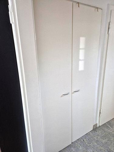 Stylish Furnished Apartment with Balcony next to Zoopark | Düsseldorf-Düsseltal - Gallery - 7