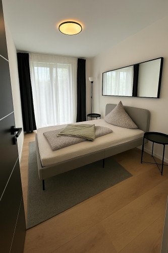 Newly Renovated 4BR Apartment I Prime Munich Location - Gallery - 6