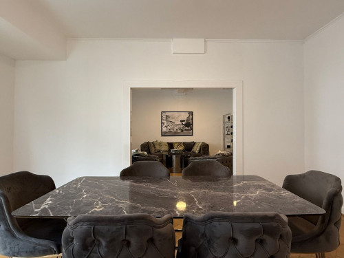 Furnished apartment in the heart of Düsseldorf – near Carlsplatz with balcony - Gallery - 6