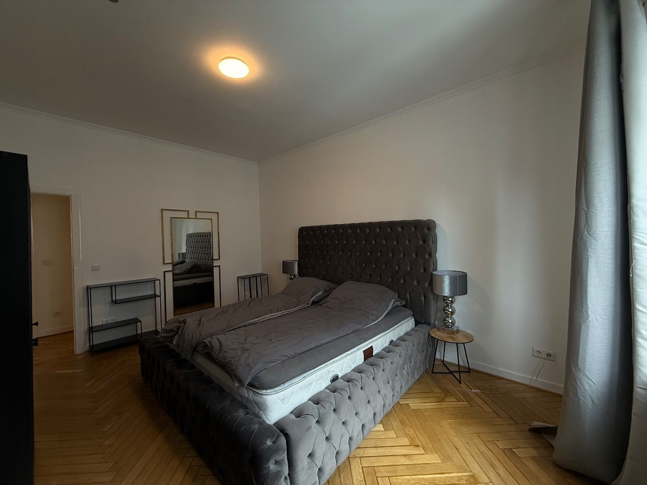 Furnished Apartment In The Heart Of Düsseldorf – Near Carlsplatz With Balcony - 12