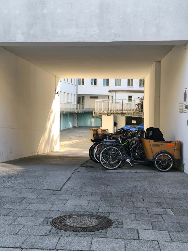 Apartment in Dewetstraße, München for 24 m²