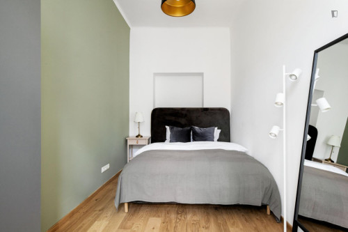 Cozy 1-bedroom flat near the Central European University