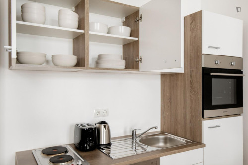 Cozy 1-bedroom flat near the Central European University - Gallery - 8