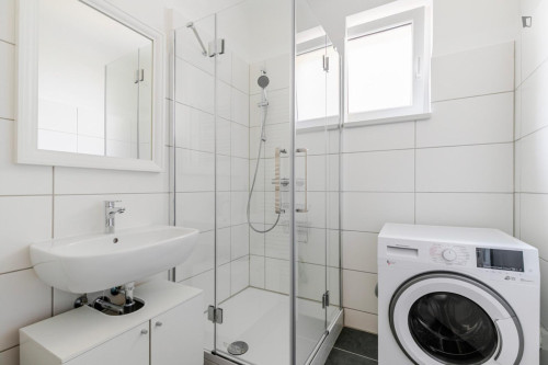 Nice 2-bedroom flat near the Central European University - Gallery - 11