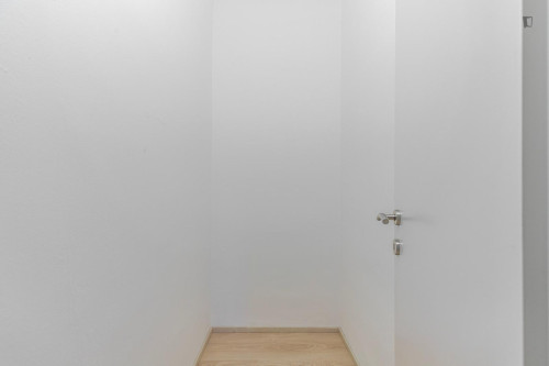 Nice 2-bedroom flat near the Central European University - Gallery - 6