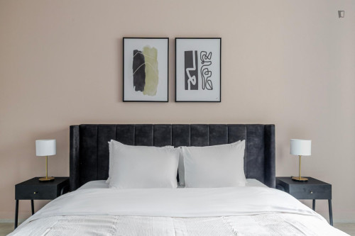 Nice 2-bedroom flat near the Central European University - Gallery - 22