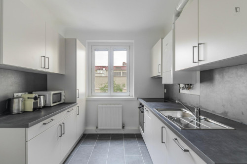 Nice 2-bedroom flat near the Central European University - Gallery - 14