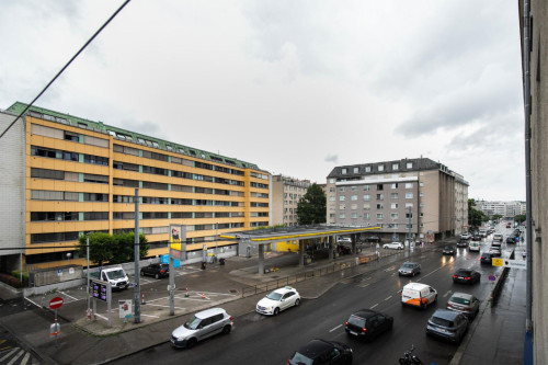 Nice 2-bedroom flat near the Central European University - Gallery - 5