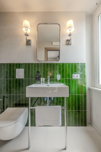 Double bedroom, with private bathroom, in 3-bedroom apartment - Gallery - 13