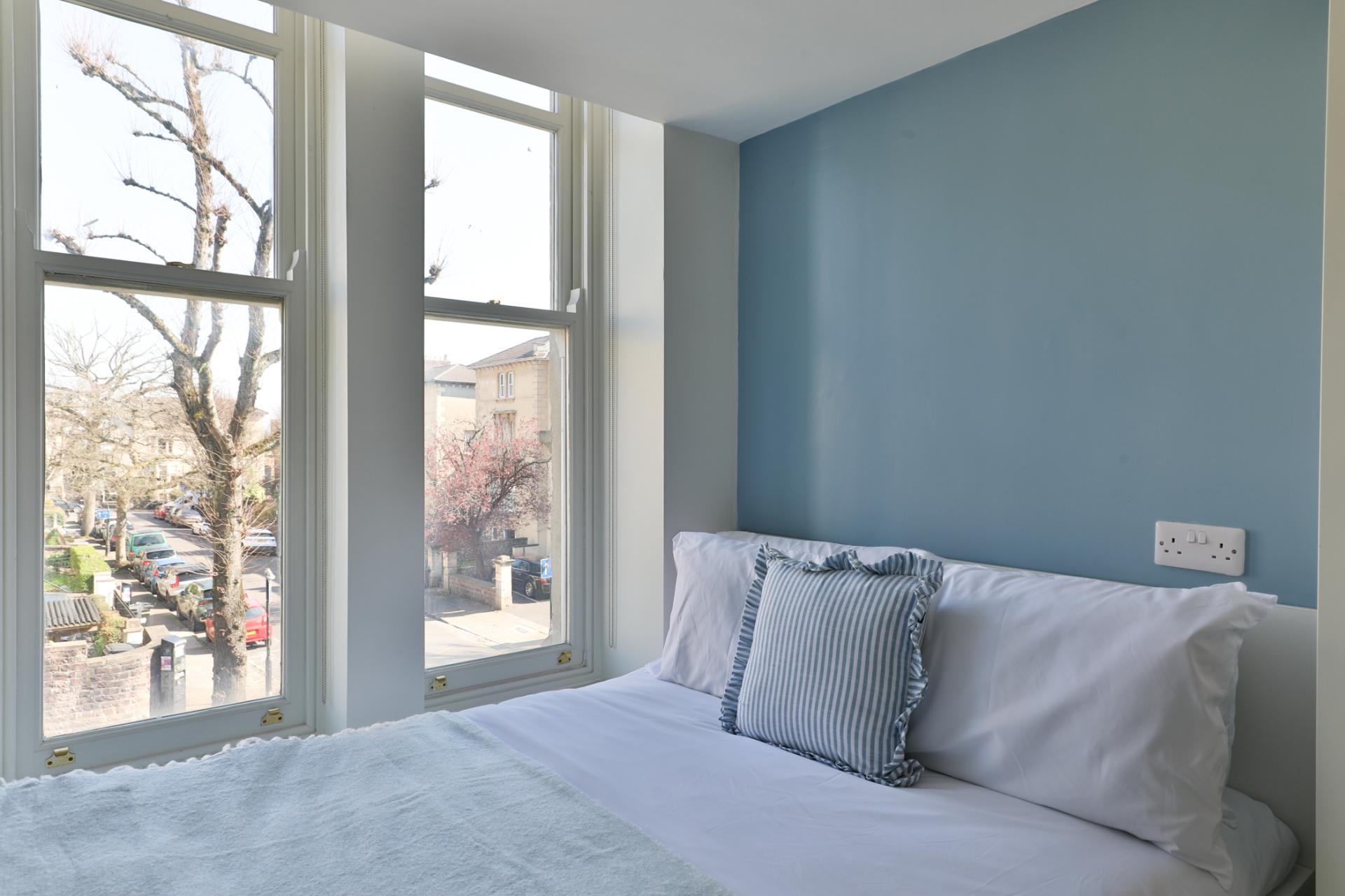 2 Bed Flat - 8
