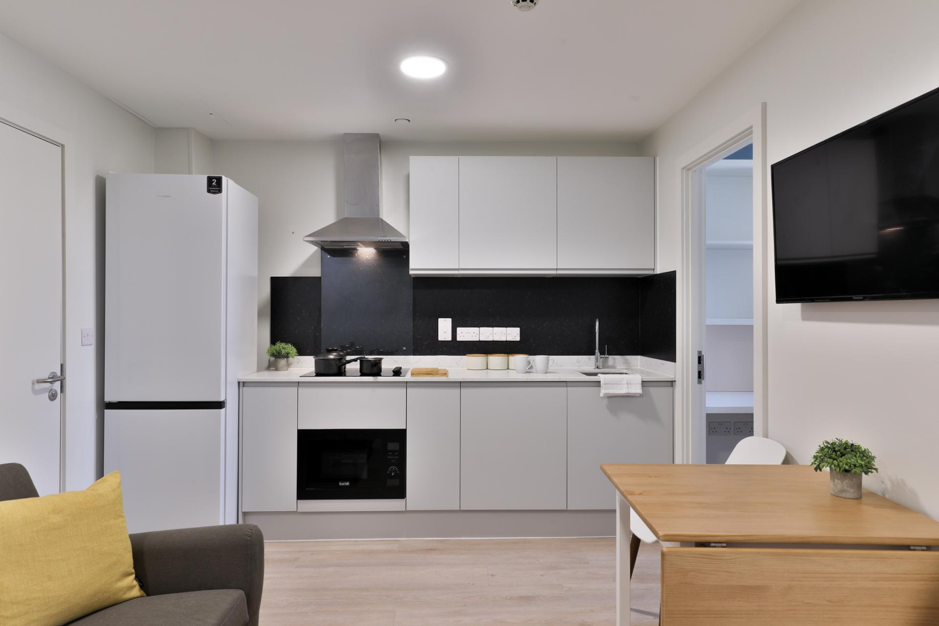 2 Bed Flat - 2