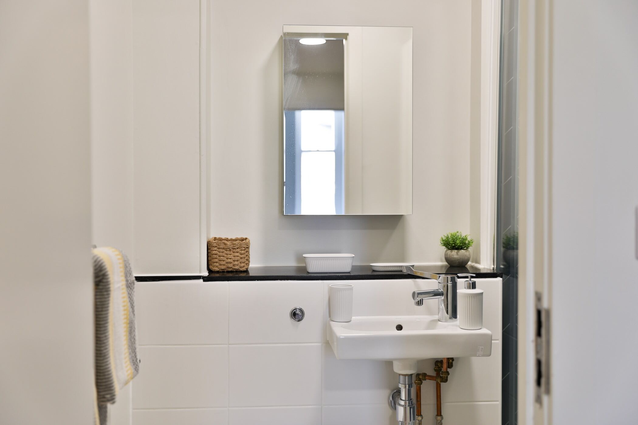  2 Bed Flat  -  Tamarillo House  - Gallery -  5