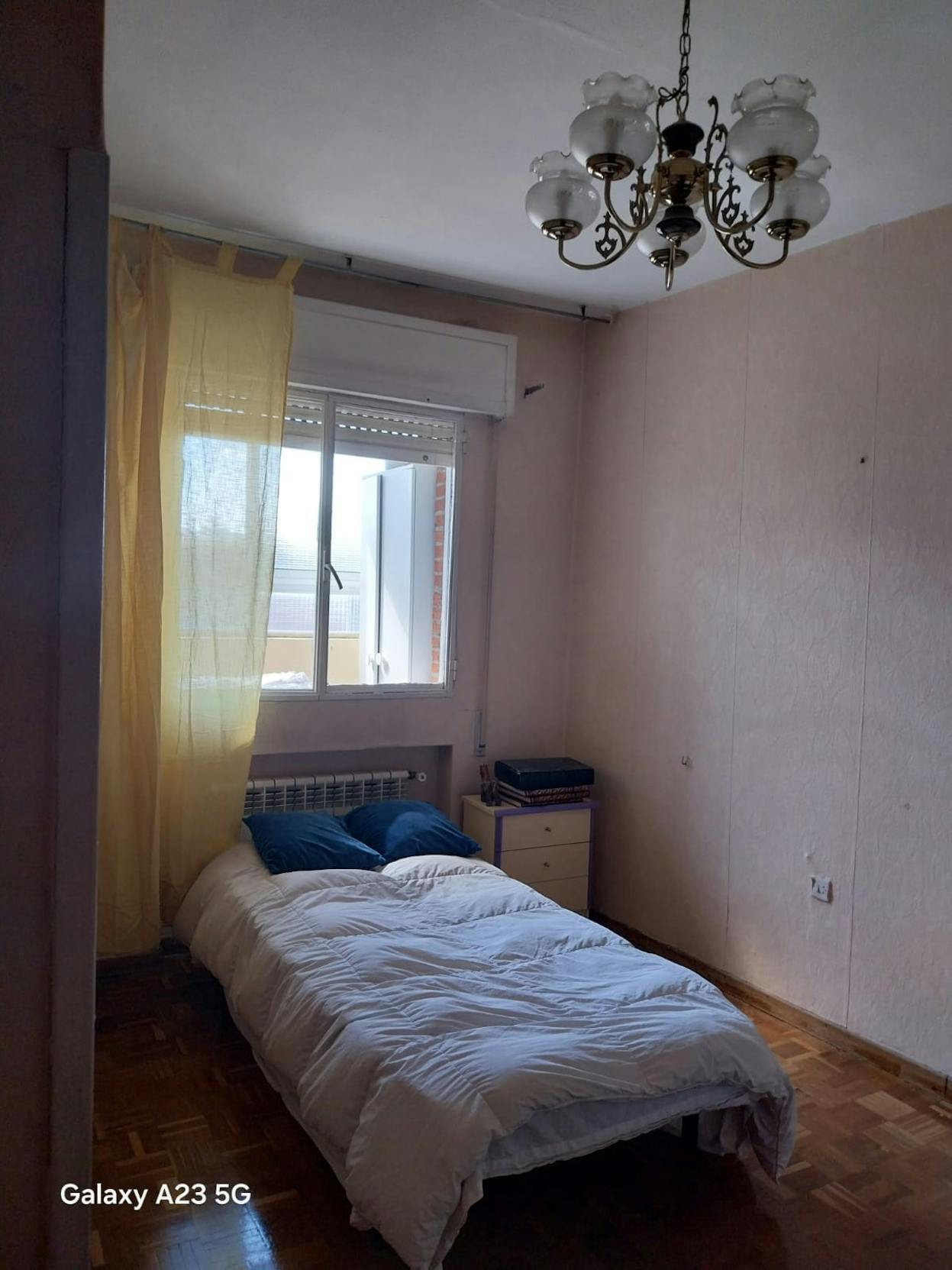 Single Room - 1