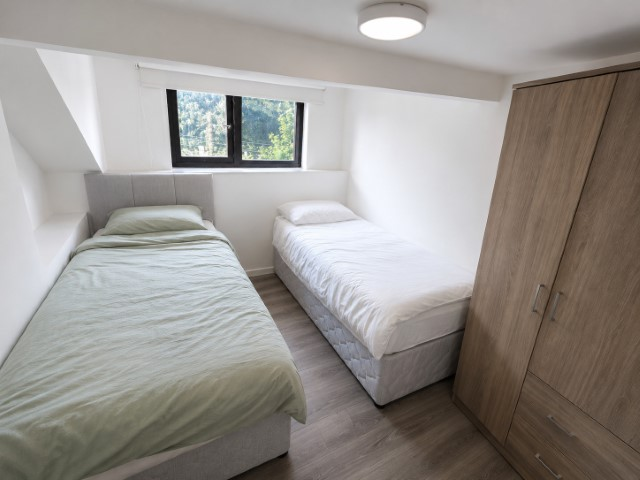 Twin Bed (En-Suite) - 10