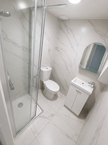 Twin Bed (En-Suite) - 4