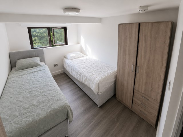 Twin Bed (En-Suite) - 1