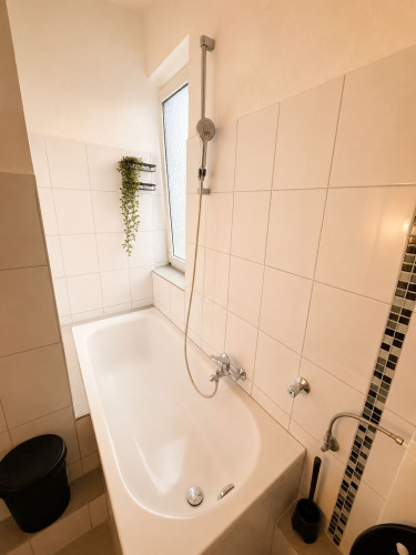 Furnished 2-Bedroom Apartment in Düsseldorf-Düsseltal – All-Inclusive
