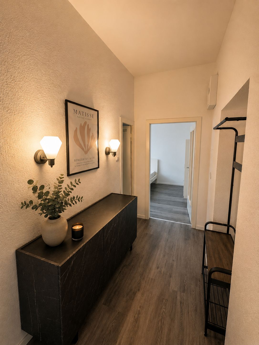 Furnished 2-Bedroom Apartment In Düsseldorf-Düsseltal – All-Inclusive - 3