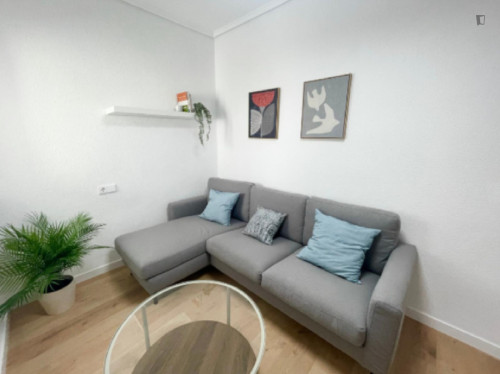 Welcoming Double Bedroom close to CEU University - Gallery - 6