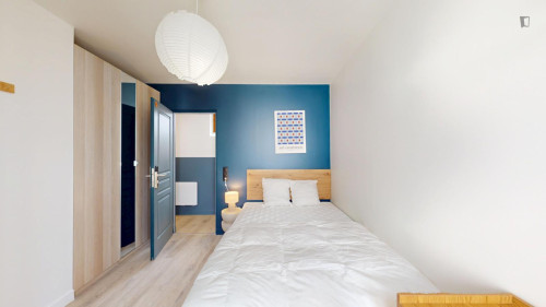 Cozy double ensuite bedroom near the Belleville subway station - Gallery - 15