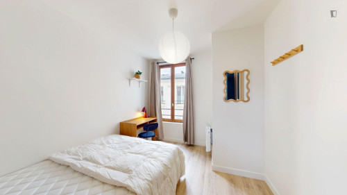 Cozy double ensuite bedroom near the Belleville subway station - Gallery - 10