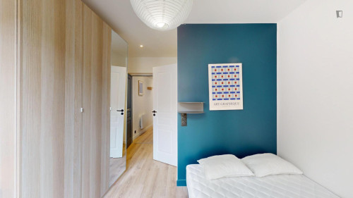 Comfortable double bedroom near the Belleville subway station - Gallery - 19