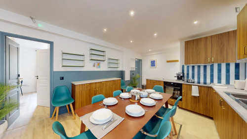 Nice double bedroom close to the Belleville subway station - Gallery - 10