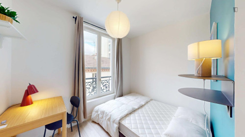 Comfortable double ensuite bedroom near the Belleville subway station - Gallery - 17