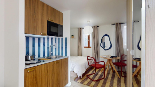 Cozy studio near the Belleville subway station - Gallery - 10