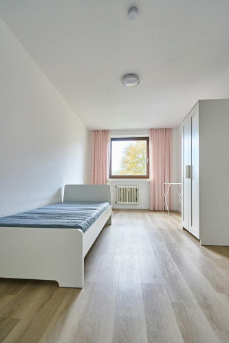 Kölner Landstraße, Düsseldorf