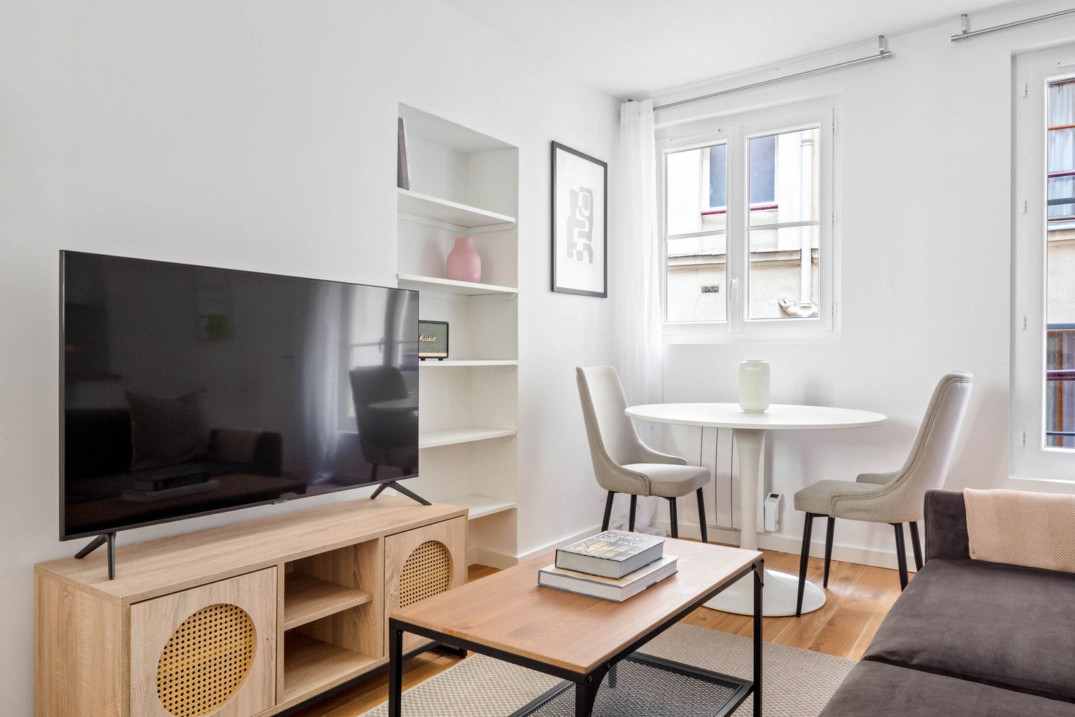 Chic One-Bedroom In The Heart Of Paris - 11