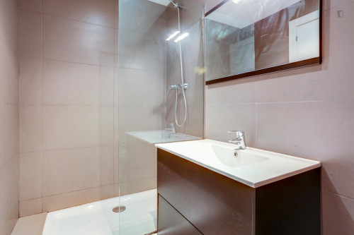 RH12-R4 Student-friendly single bedroom in Vila de Gràcia.  - Gallery -  5