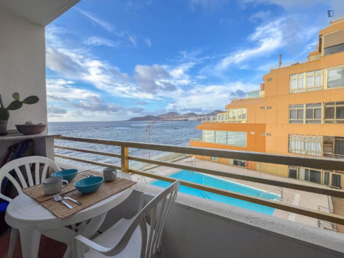 Excellent 1-bedroom apartment near famous Las Canteras - Gallery - 16