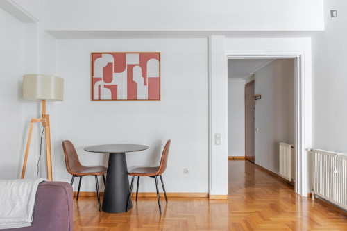 Inviting 1-bedroom flat near the Megaro Moussikis subway station - Gallery - 13