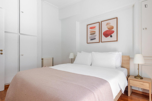 Inviting 1-bedroom flat near the Megaro Moussikis subway station - Gallery - 20