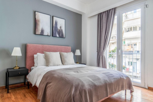 Welcoming 2-bedroom flat in Ampelokipoi - Gallery - 8